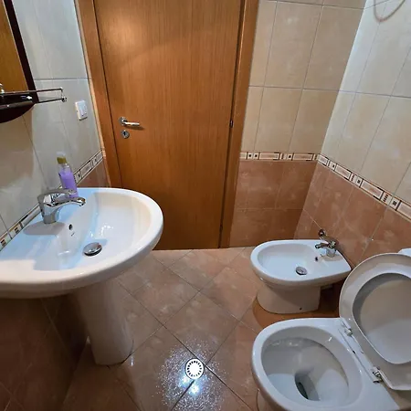 Modern , Quiet , Family Friendly & Fully Furnished Apartment